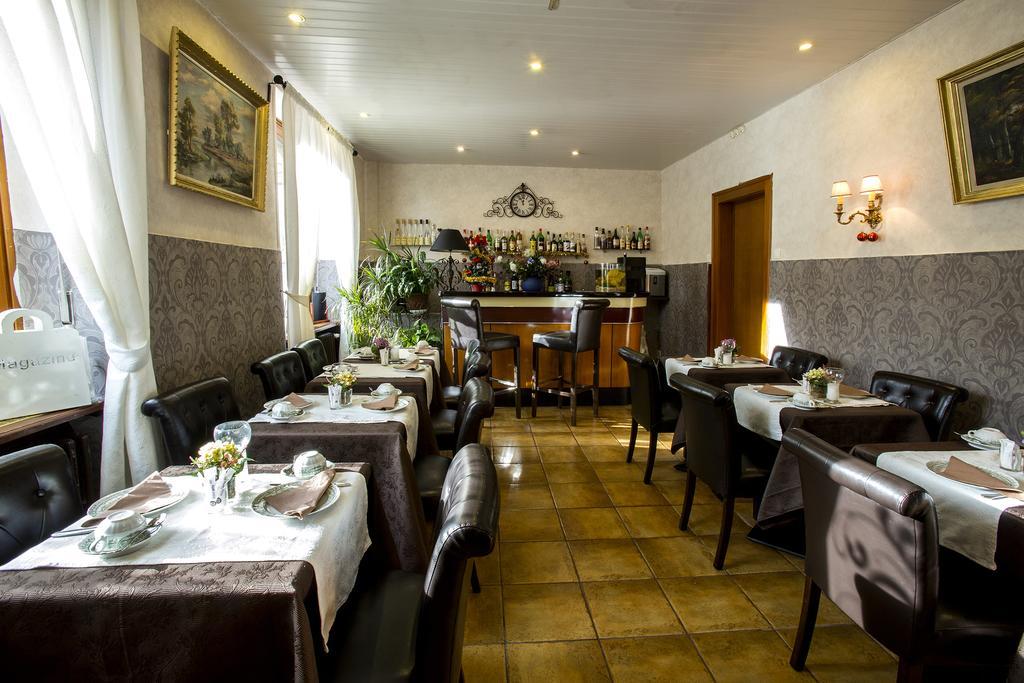 Logis Restaurant La Tête Des Faux
