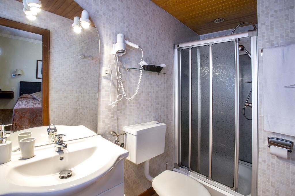 Logis Restaurant La Tête Des Faux Le Bonhomme