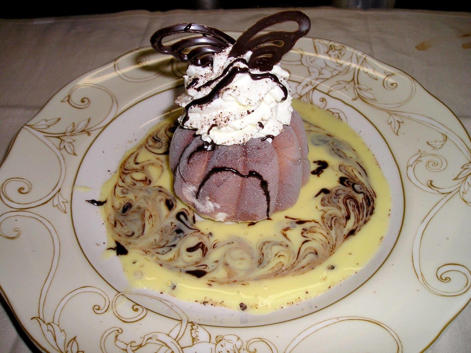 Logis Restaurant La Tête Des Faux Hotel Le Bonhomme