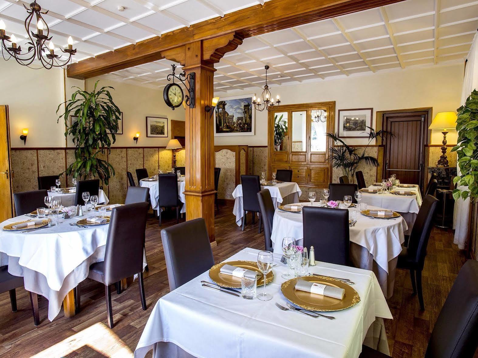 Logis Restaurant La Tête Des Faux